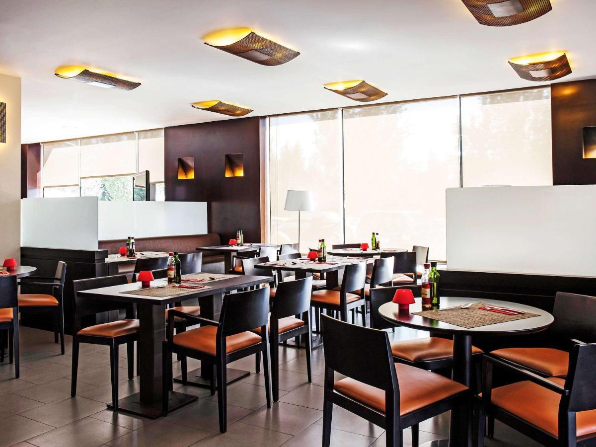 Отель Ibis Barcelona Молинс-де-Рей Экстерьер фото
