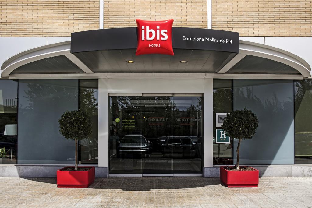 Отель Ibis Barcelona Молинс-де-Рей Экстерьер фото