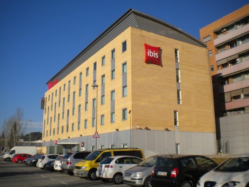 Отель Ibis Barcelona Молинс-де-Рей Экстерьер фото